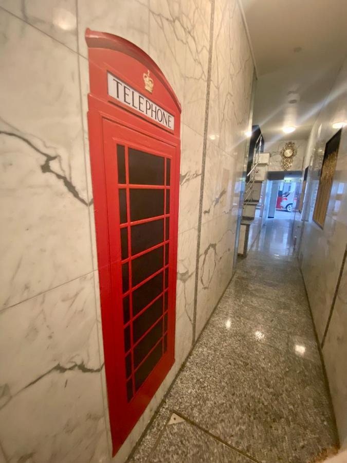 Hotel Moji Koeln Sieversstrasse Exteriör bild